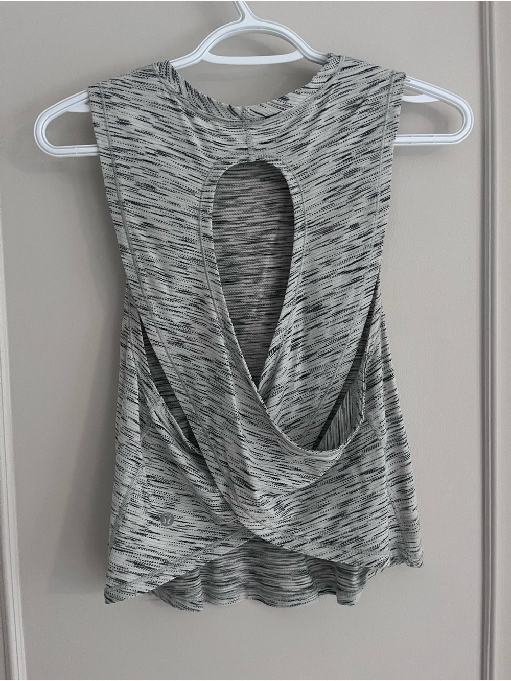 Lululemon White/Grey Open Back Tank